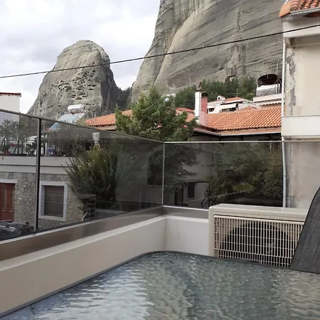 Under The Rocks Daire Kalampáka